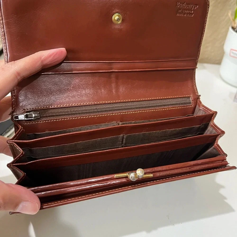 Burberrys Vintage Bifold Wallet